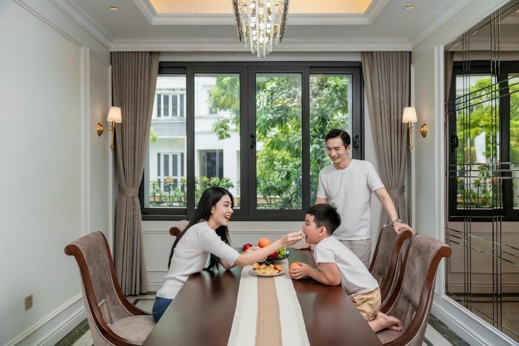 cửa nhôm kính