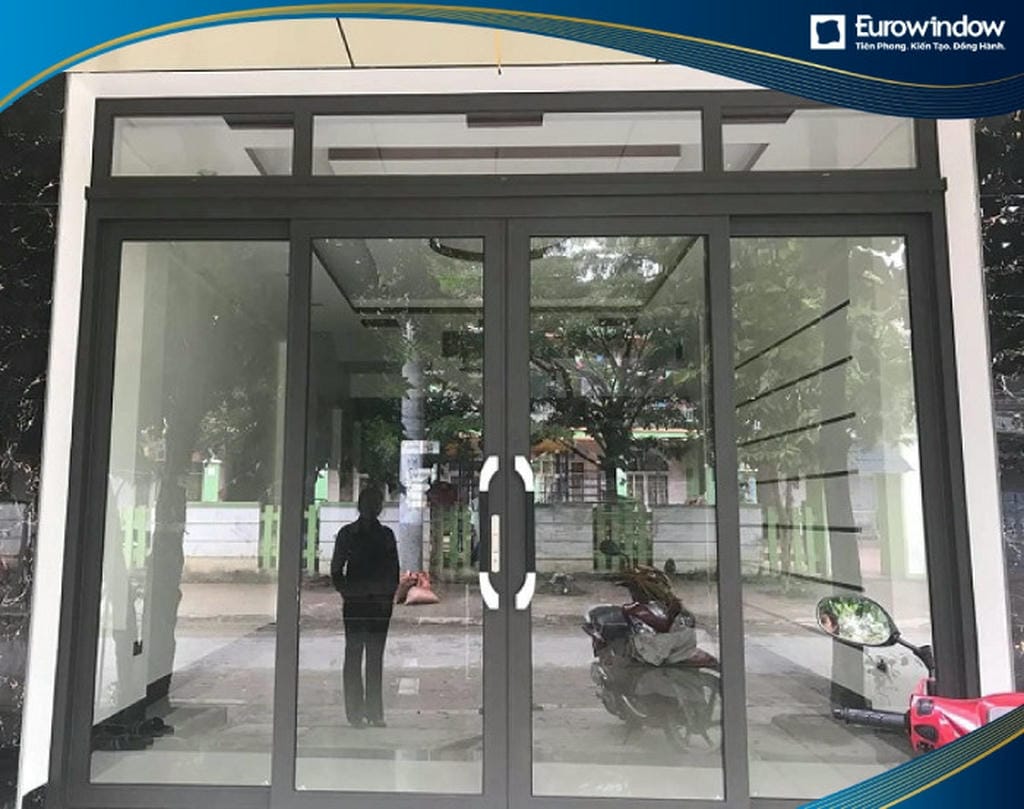 mẫu cửa nhôm 4 cánh đẹp nhất