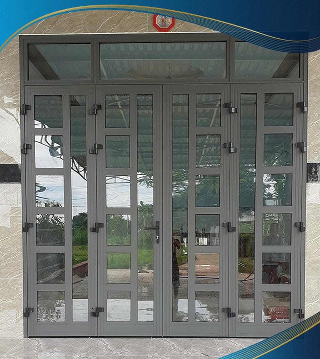 cửa nhựa lõi thép màu xám